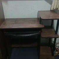 میز تحریر و میز کامپیوتر
