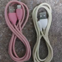 تعدادی کابل شارژر ایفون اصلی بلند