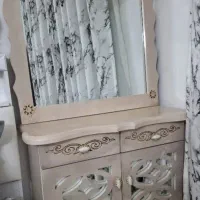 آینه کنسول و یا میز ارایش