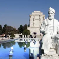 زمین آرامگاه فردوسی