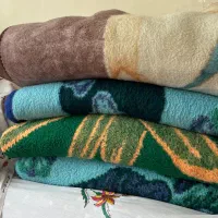 ۴عدد پتو  تمیز برای ویلا باغ و