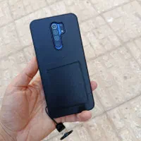 موبایل شیائومی باحافظه 64 و رام۴