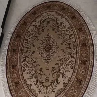 فرش بیضی