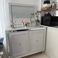 کنسول و میز تلویزیون