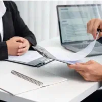 منشی دفتری خانم/کار در نمایندگی کارخانه