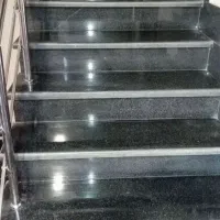 نیرو کاربرای خدمات نظافت منازل