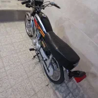 125اریا
