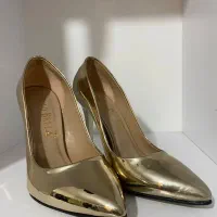کفش مجلسی پاشنه دار نو برند