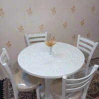 میز نهار خوری چهار نفره