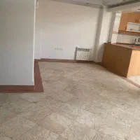 آپارتمان ۸۳ متر بازسازی شده غرق نور مهران