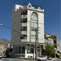 فروش ملک دور میدان به قیمت پارسال