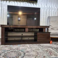 میز تلوزیون TV ام دی اف هایگلاس ترک mdf درحد نو