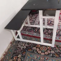 میز تحریراهنی