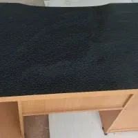 میز تحریر سالم و محکم