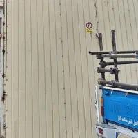 درب کارگاه ، ساختمان ، باغ و نردبان