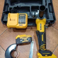 فرز شارژی دیوالت موتور براشلس ۲ باطری ۱۰سل قدرتی