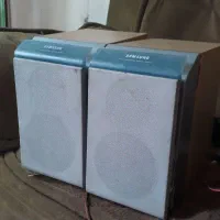 چها تا بلند بلندگو با یک ساب