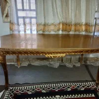 میز ۸ نفره طلایی