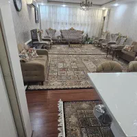 آپارتمان ۱۳۷متر/ ۳خواب / خوش‌نقشه و لوکیشن‌خوب