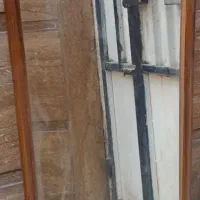 آینه ایستاده