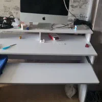 میز استودیو و کامپیوتر و تحریر