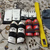 وسایل ورزش تکواندو در حد نو فروشی