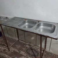 سینک دوقلو همراه چهارپایه