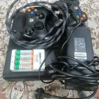 ایکس باکس 360 به همراهه شارژر