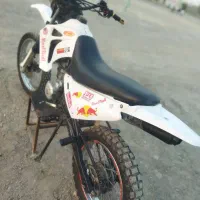 تریل 200