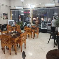 شاطر برای صبحانه خوری