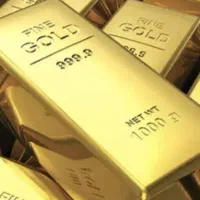 یک عدد ربع سکه درجه یک ۵۰۰هزار زیر قیمت بازار