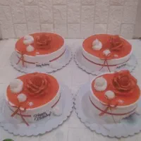 استخدام فروشنده خانم در قنادی طوبی