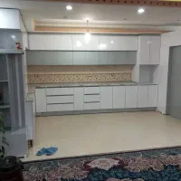 ساخت ونصب کابینت وکمد دیواری ودرب چوبی
