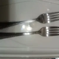 چنگال و قاشق غذاخوری در حد
