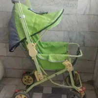 کالسکه. فرش وماشین کودک
