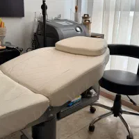 تخت ماساژ و تزریق