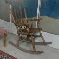 صندلی مادربزرگ