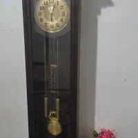 ساعت تزئینی ایستاده