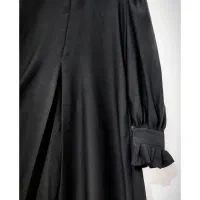 مانتو|لباس|دهگلان, |دیوار