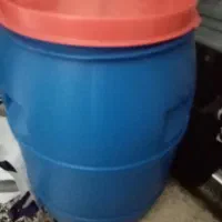 ی دبه بزرگ برای ترشی و شراب