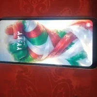 گوشی درحد نوع کارکردش عالی