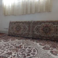 ۴ عدد پشتی تمیز و سالم