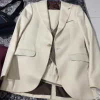 یکسری وسایل معاوضه با پرنده یاگوشی