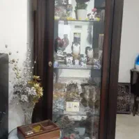 ویترین سالم و تمیز