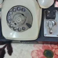 تلفن سکه ای قدیمی