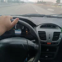 خودرو کوییک معمولی ۱۴۰۰