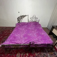 تخت یک نفره فرفورژه با کفی و تشک