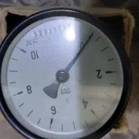 درجه نشان‌دهنده مقدار باد یا اکسیژن  آکبند