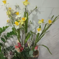 گل و گلدان مصنوعی