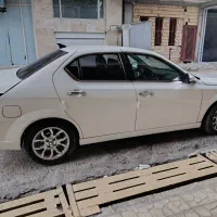 دنا پلاس